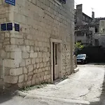 بيت ضيافة And Merica